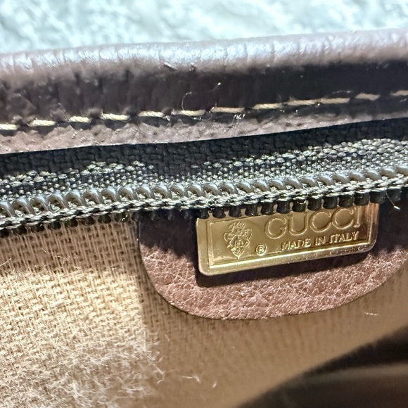 Gucci Brown and Tan Monogram Shoulder Bag - Picture 3 of 3